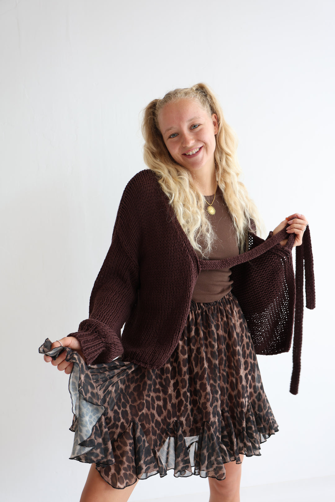 Kurzer Volantrock mit Leoprint Mona