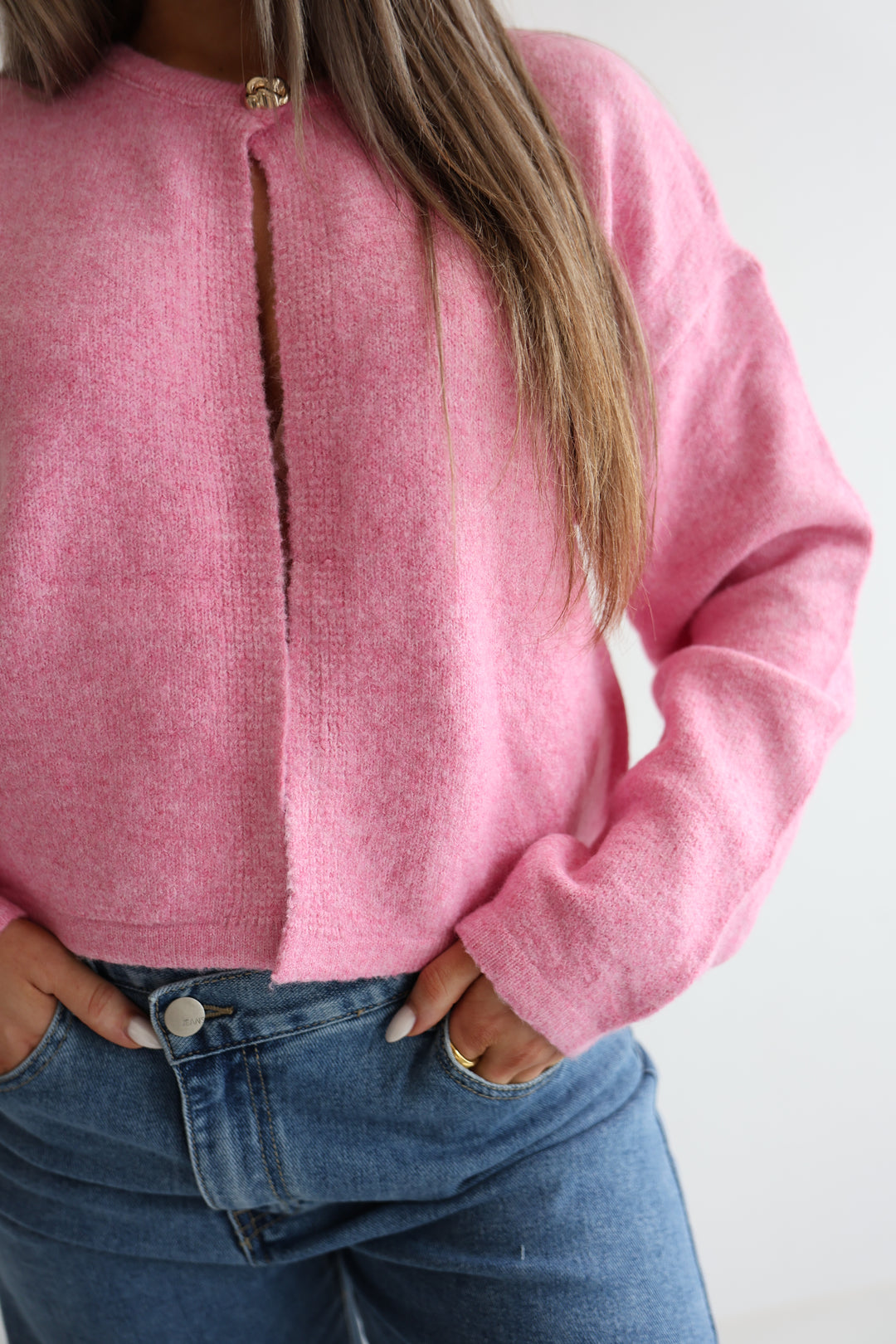 Cardigan Halo Button