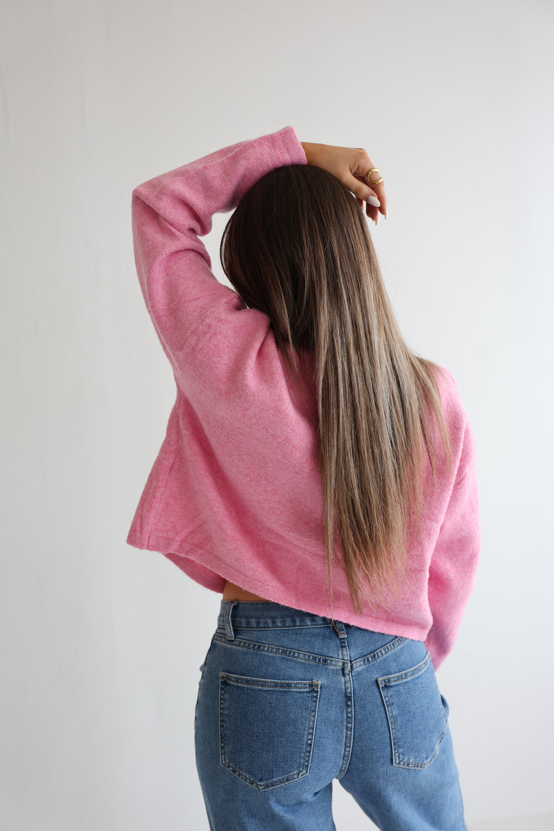 Cardigan Halo Button