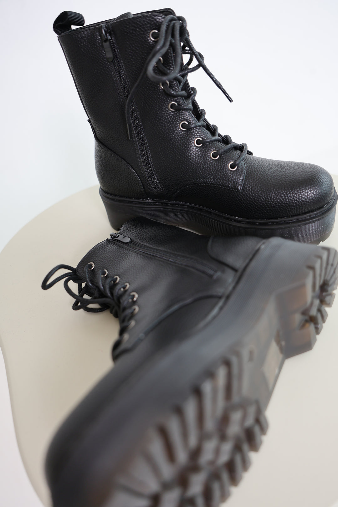 Plateau Boots Velvet