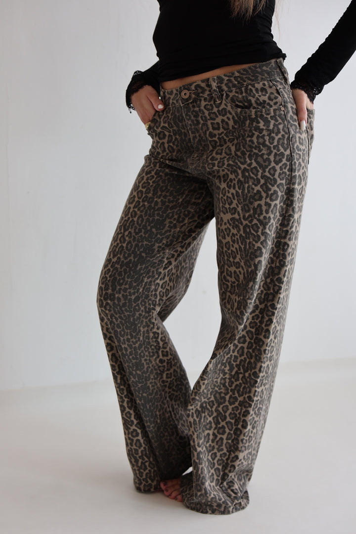 Wide Leg Jeans mit Leoprint (6265-34)