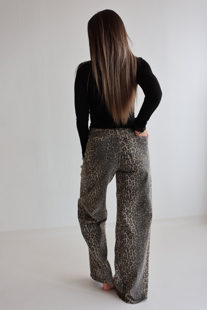 Wide Leg Jeans mit Leoprint (6265-34)