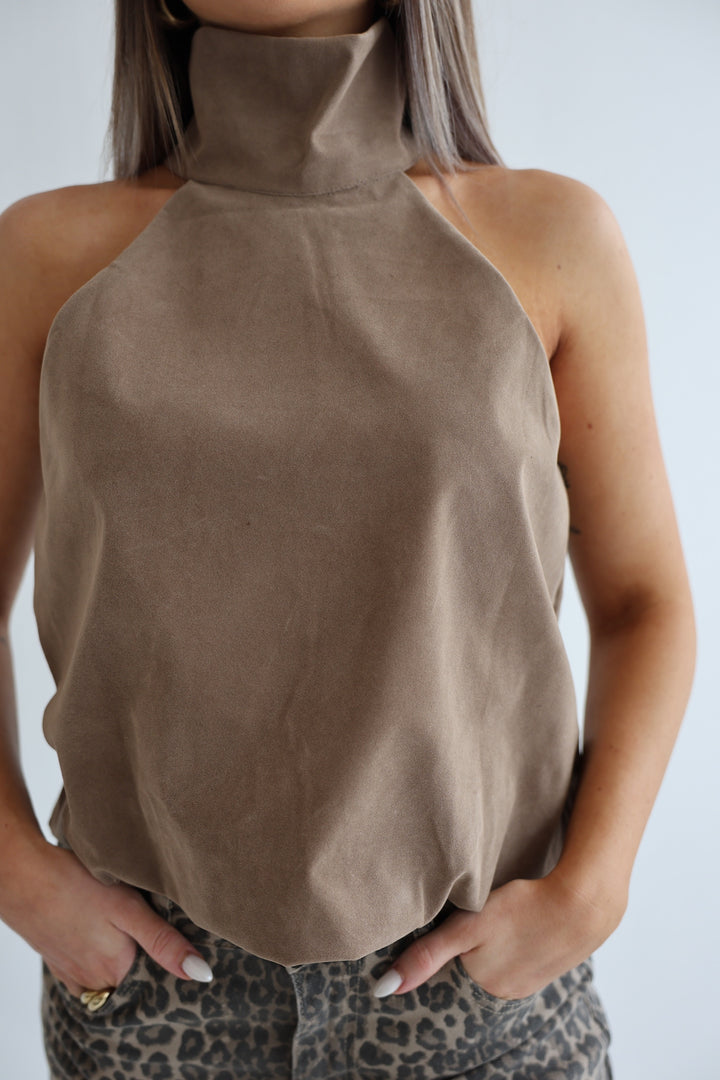 Neckholder-Top Velour Chic
