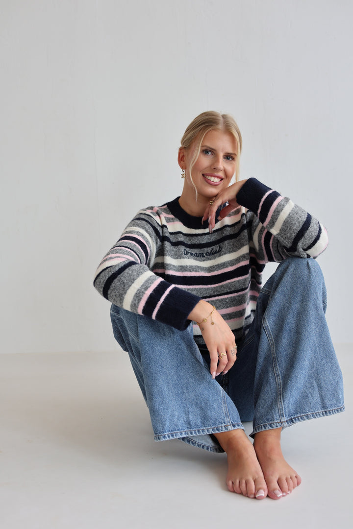 Gestreifter Pullover Dream Club