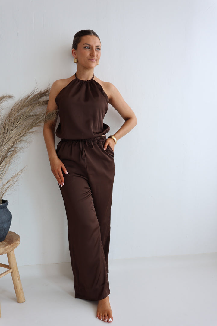 Lockere Hose in Satinoptik Coffee