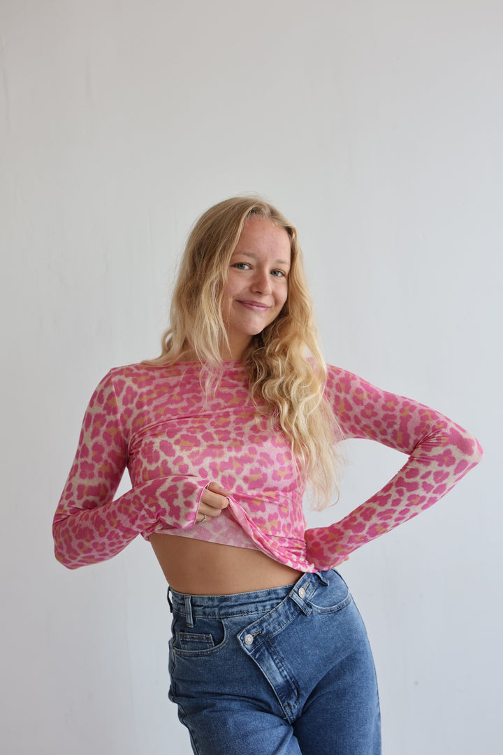 Cashmere Longsleeve mit Leoprint