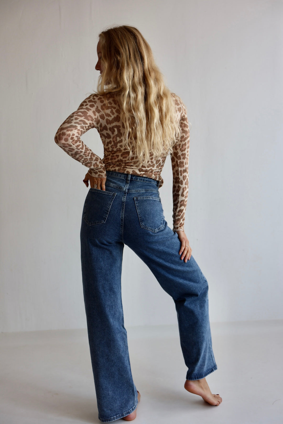 Straight Fit Jeans mit Asymmetrischem Hosenbund Linda