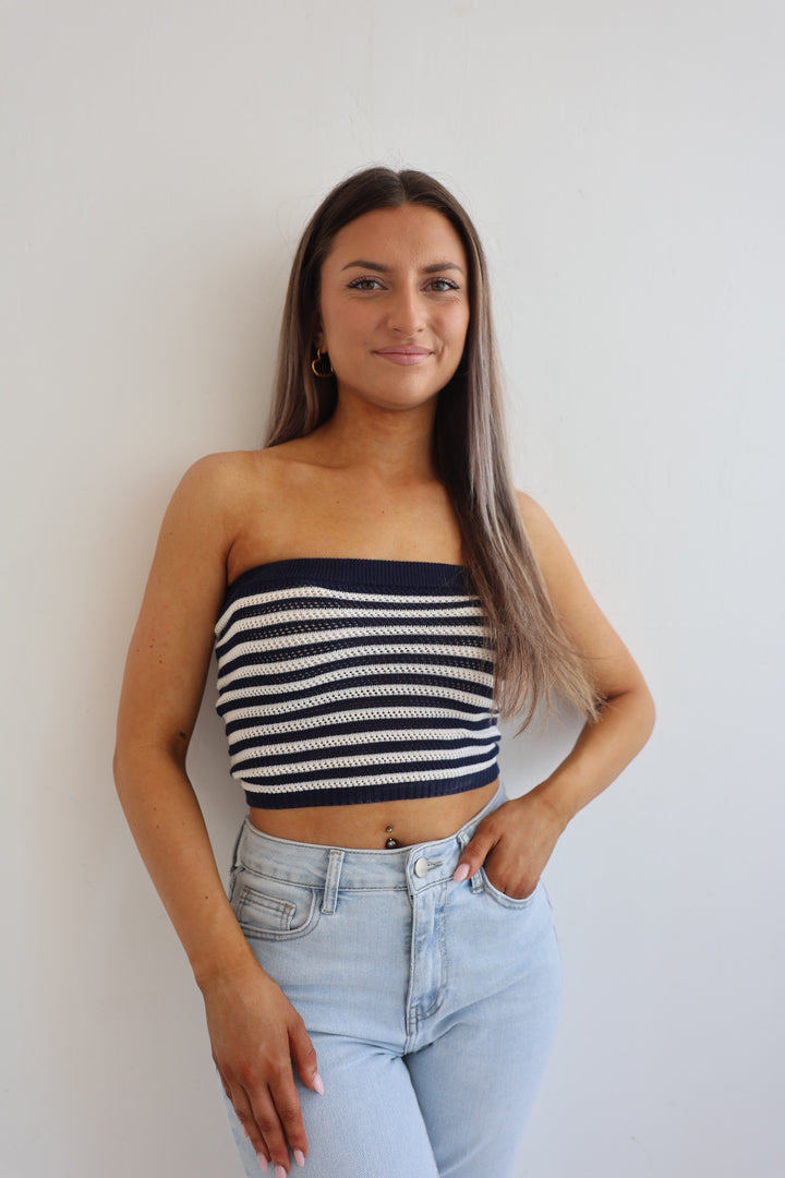 Bandeautop in Häkeloptik Marine