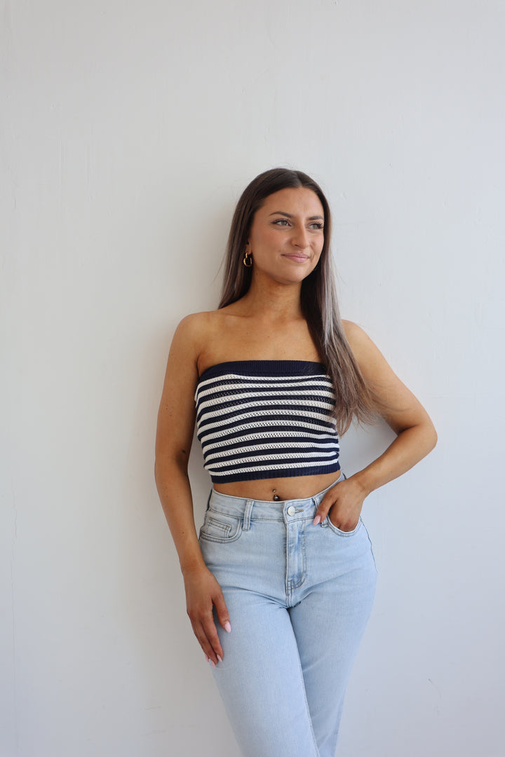 Bandeautop in Häkeloptik Marine