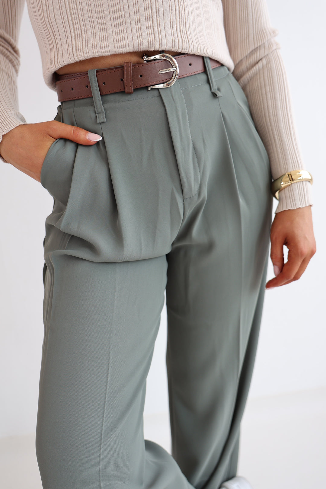 Bundfaltenhose mit Gürtel Anna