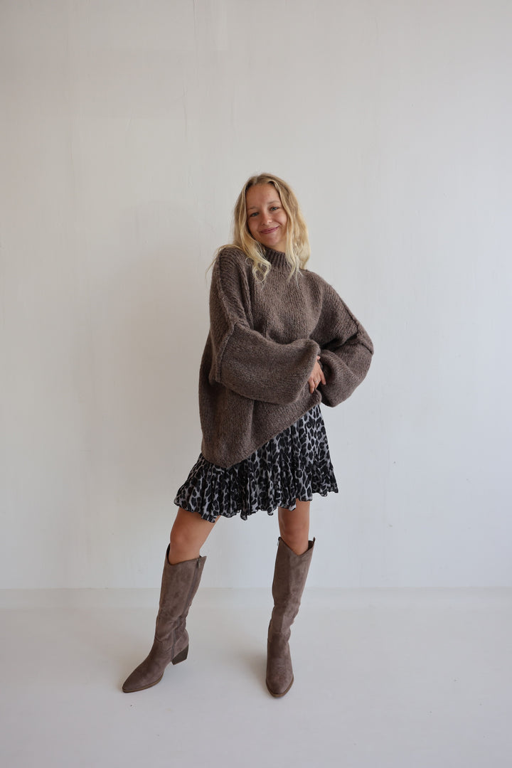Kurzer Volantrock mit Leoprint Mona