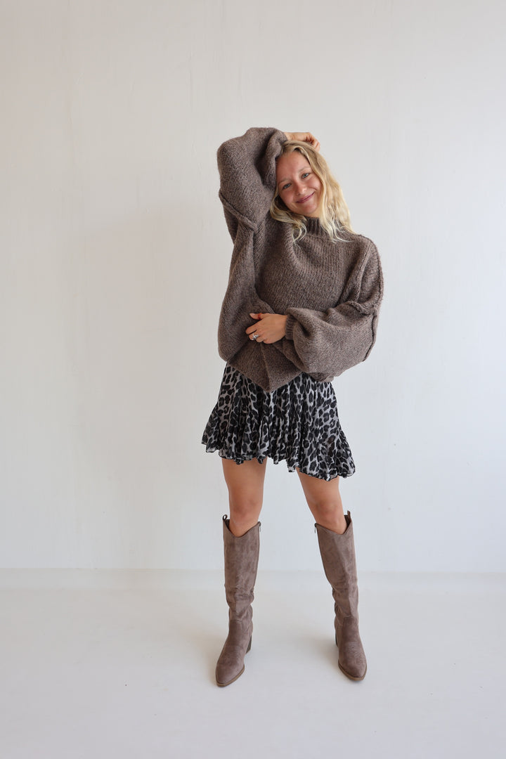 Kurzer Volantrock mit Leoprint Mona
