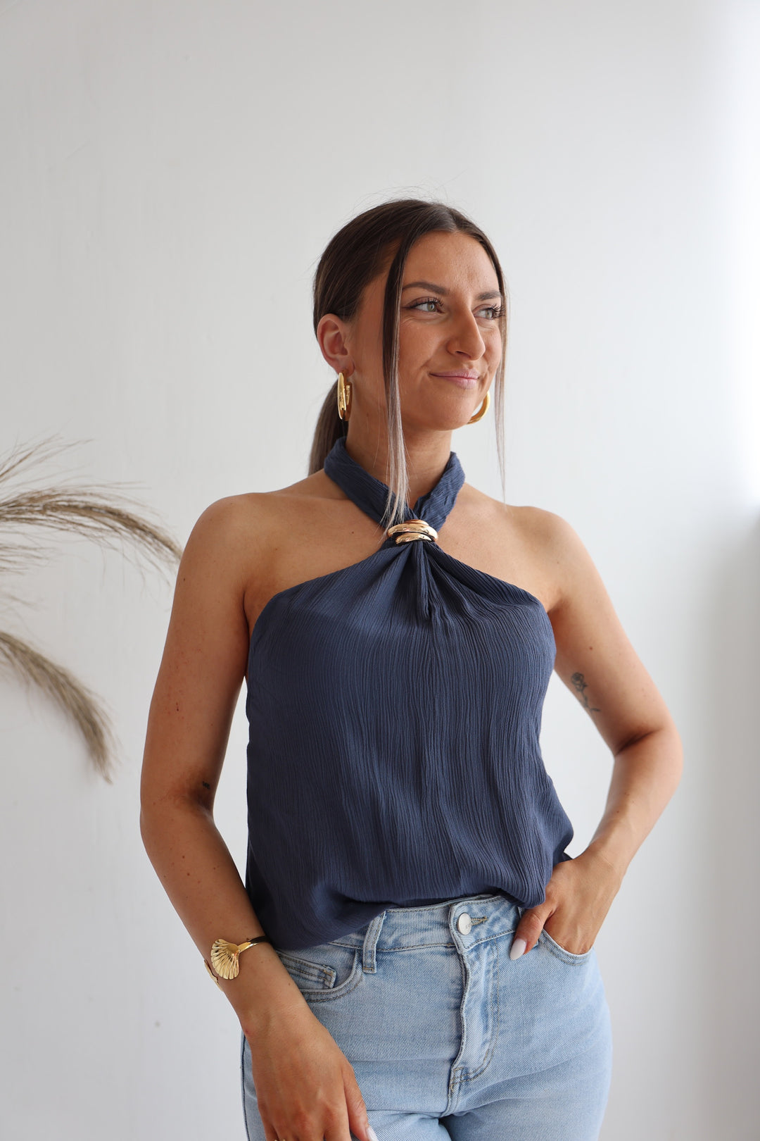 Neckholder Top aus Viskose Aurora