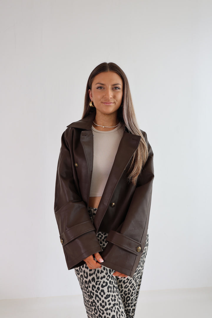 Kurzer Ledertrenchcoat Cape Town