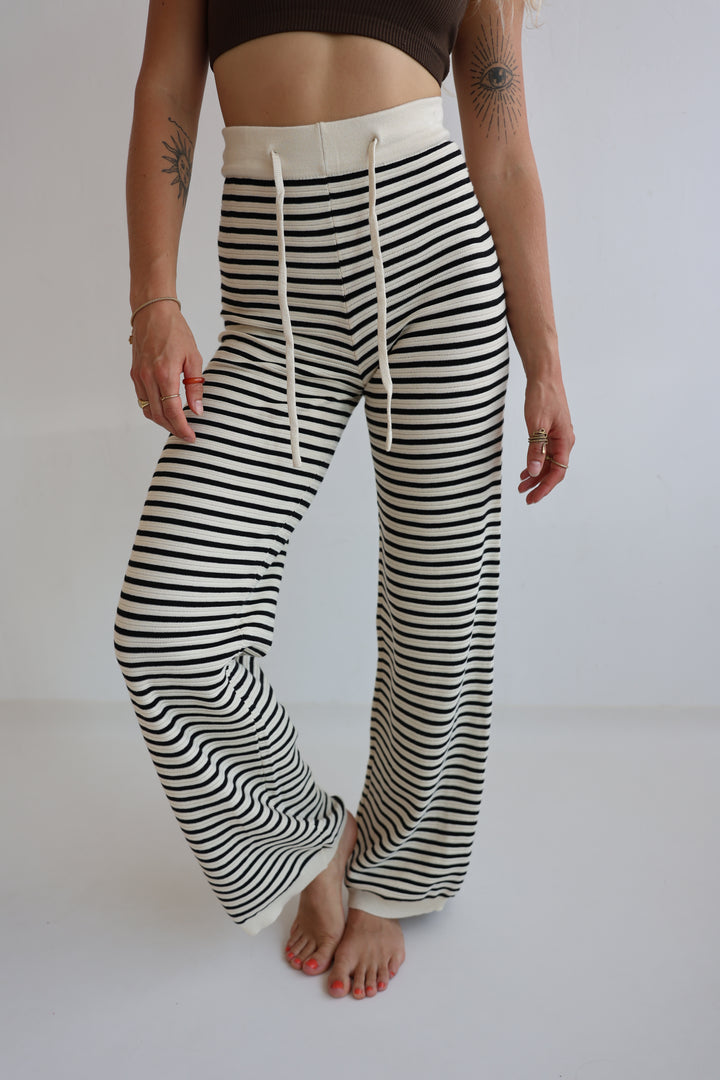 Gestreifte Hose mit Lochstrickmuster Cool Fit