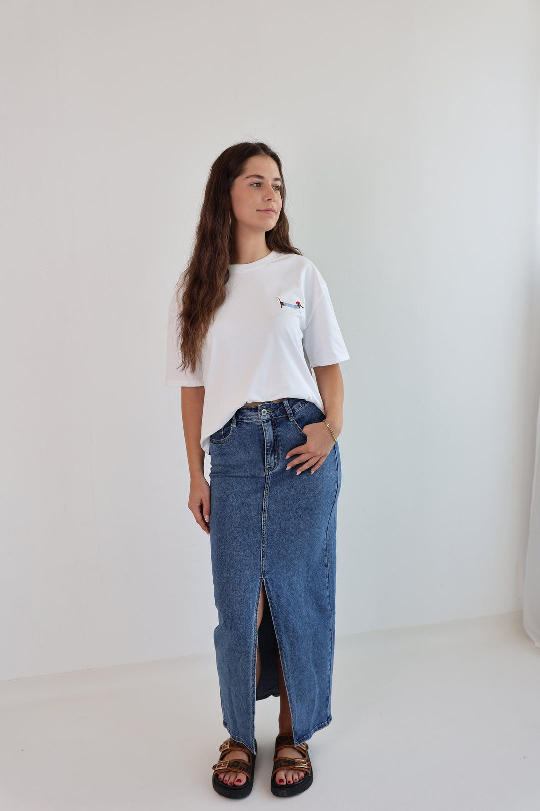 Langer Jeansrock mit Schlitz