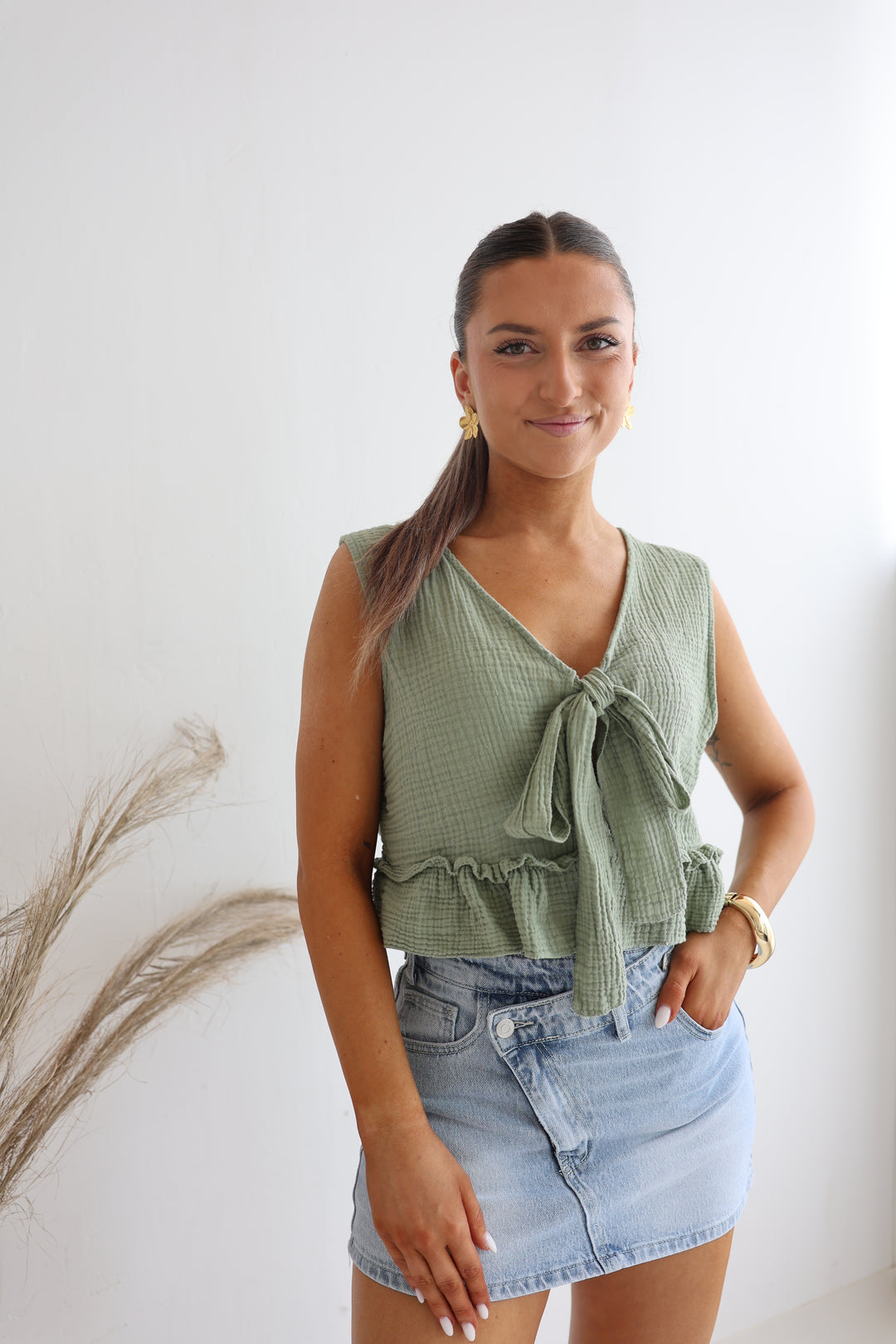 Asymmetrischer Mini-Jeanshosenrock Tara