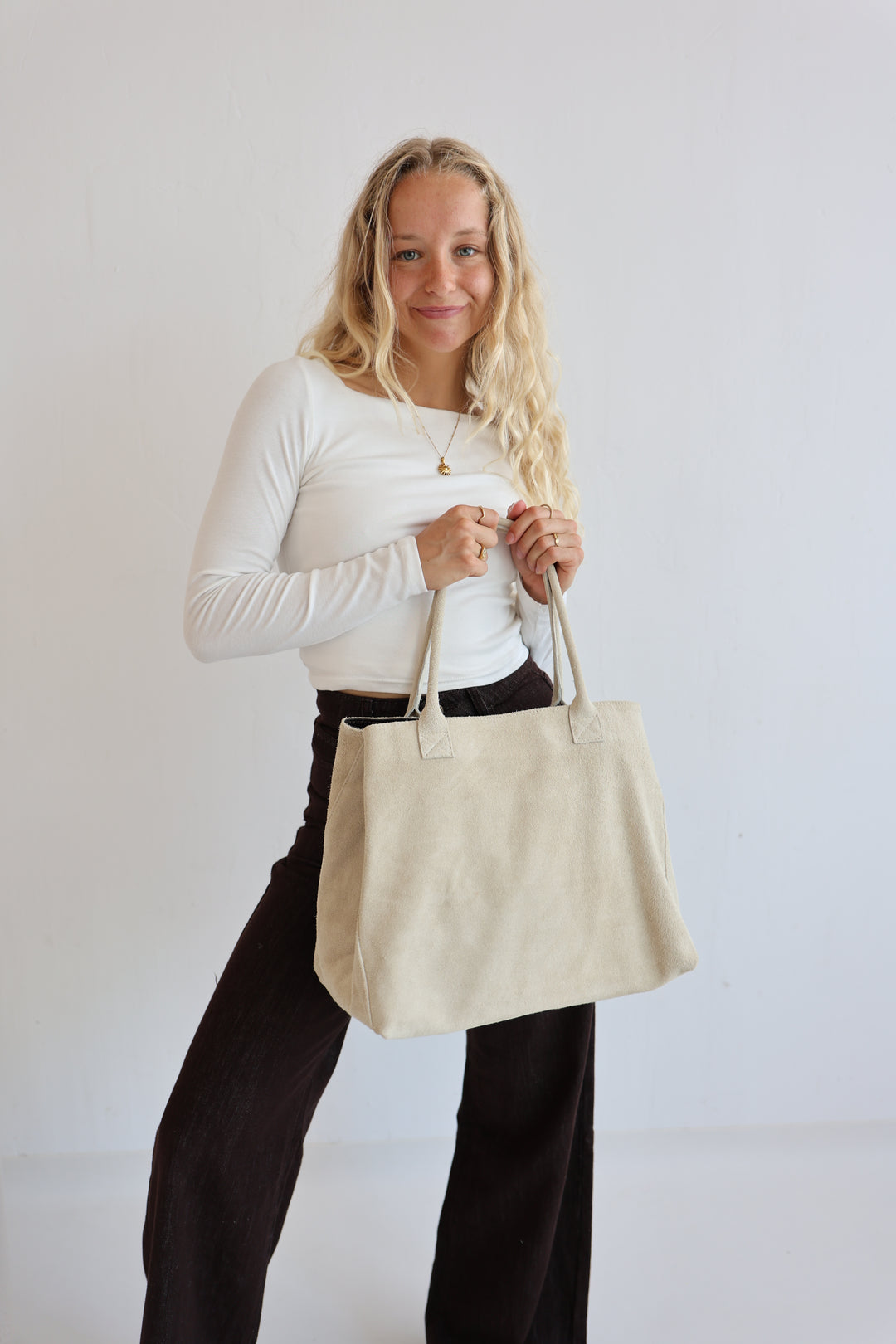 Shopper aus Wildleder Kamina