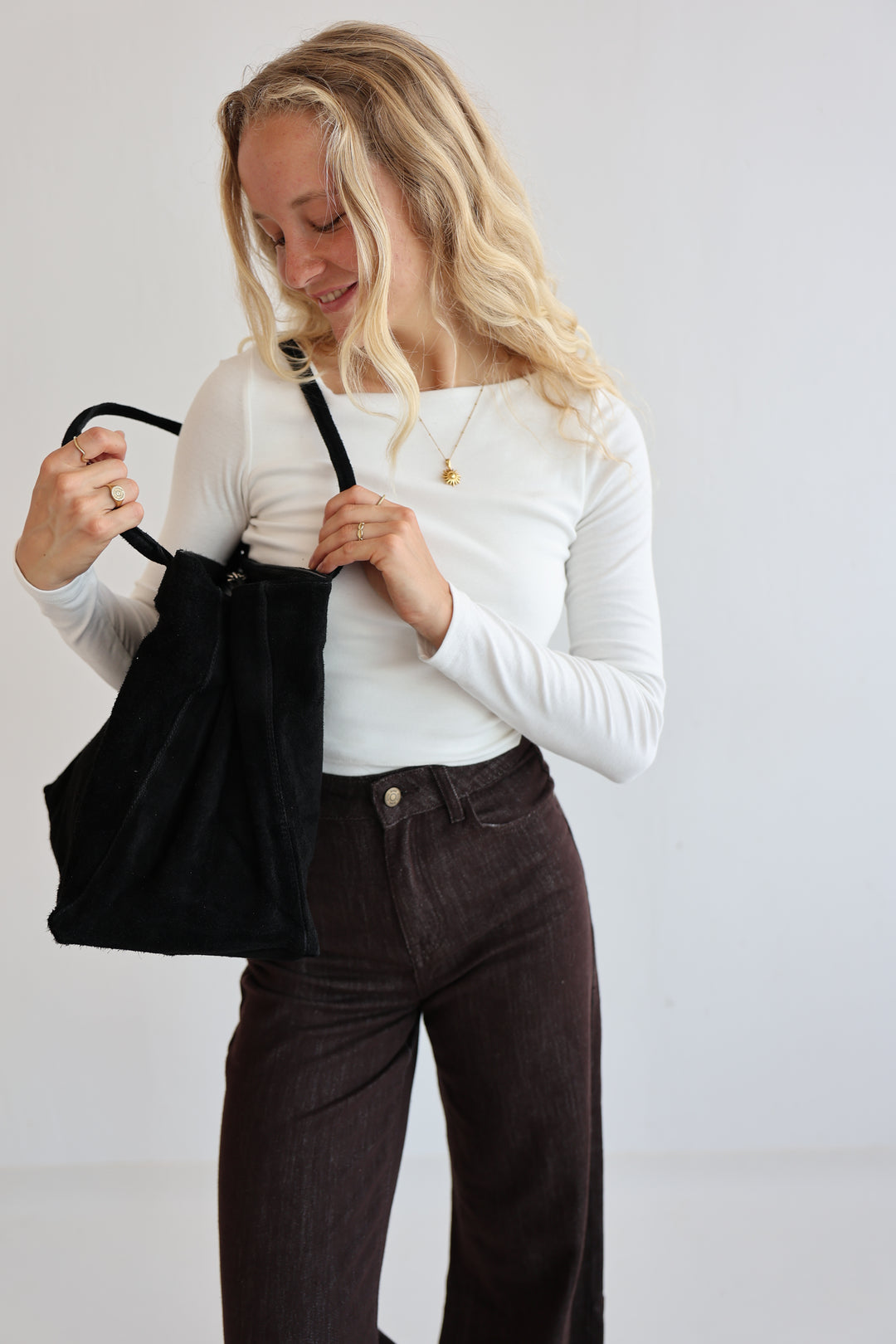 Shopper aus Wildleder Kamina