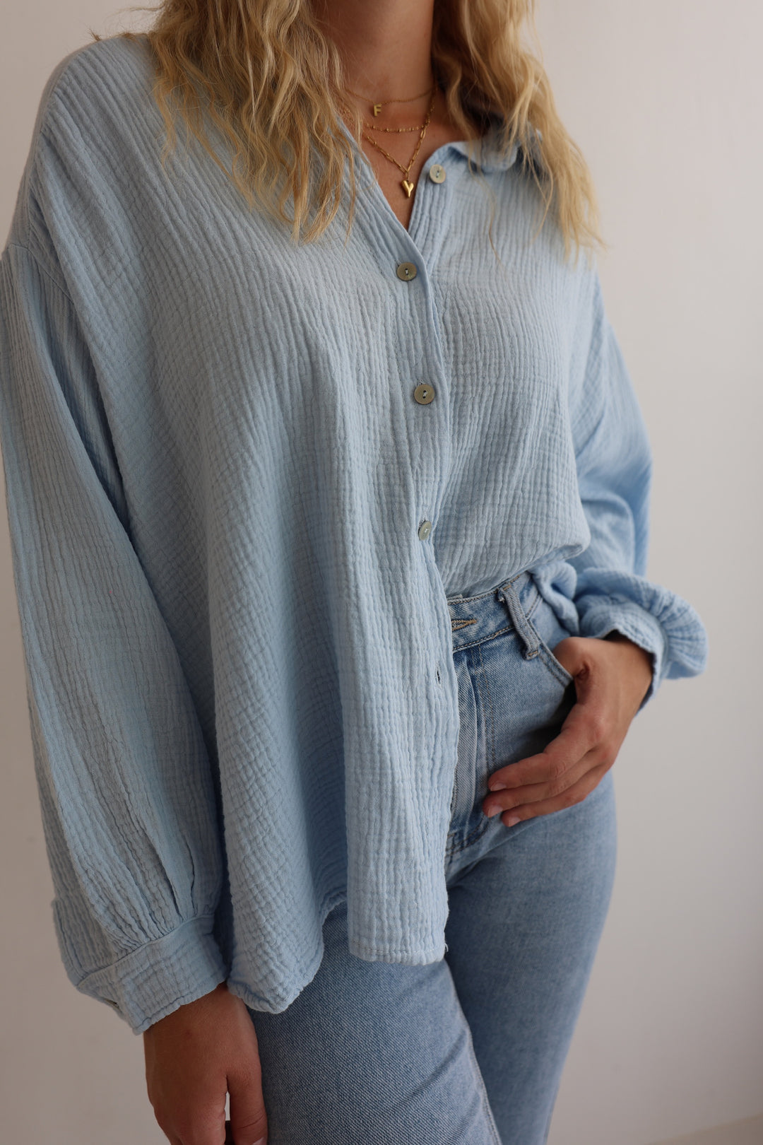 Kurzes Blusenhemd aus Musselin (einfarbig)